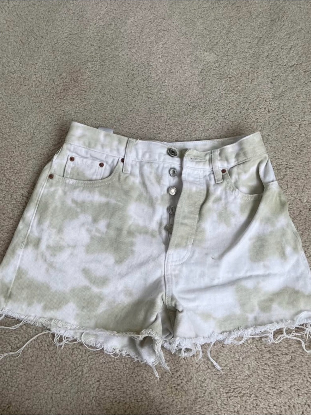 PacSun Tie-Dye High-Rise Frayed Hem Jean Shorts - Light Green & White